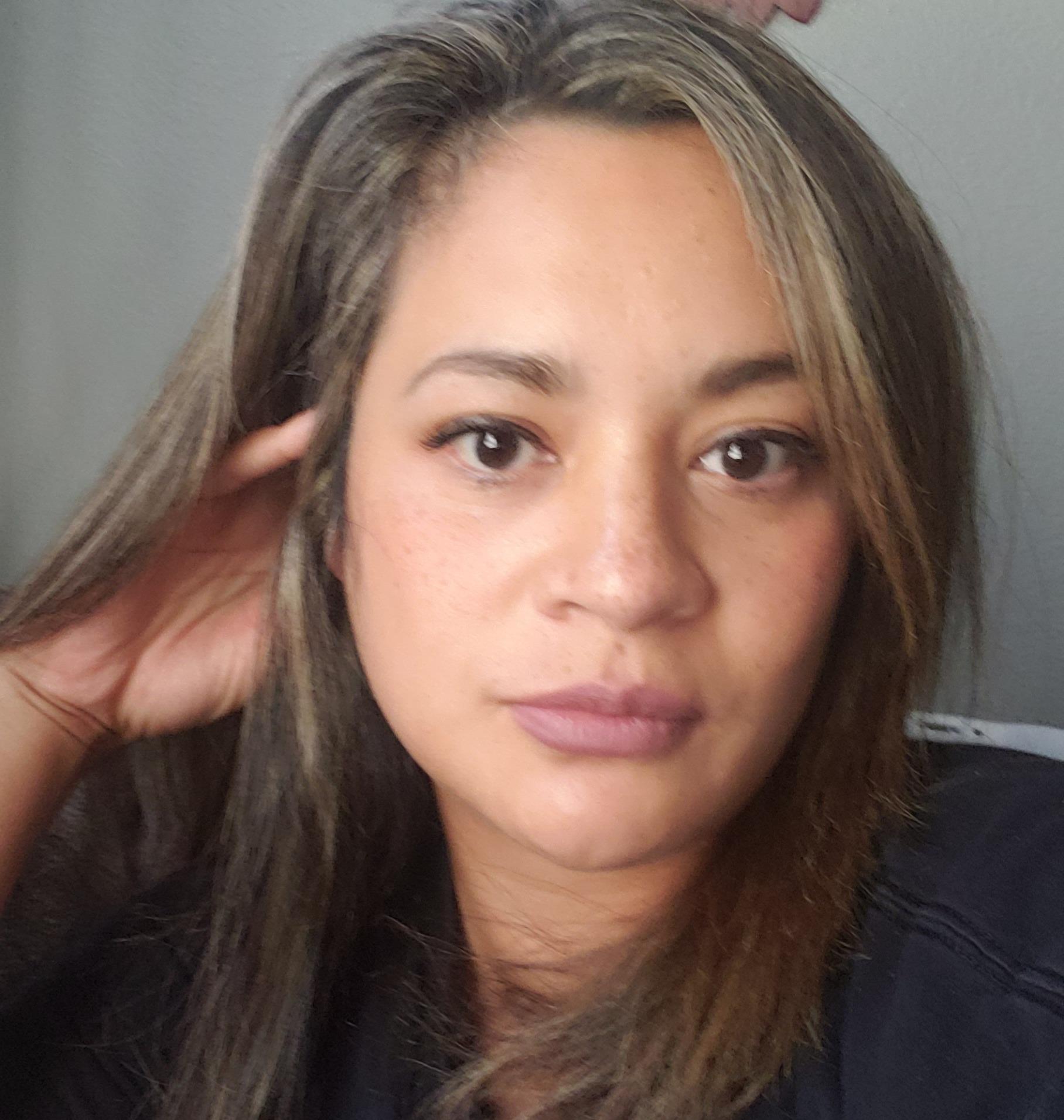 About Diane Cuevas Ginger Bloom