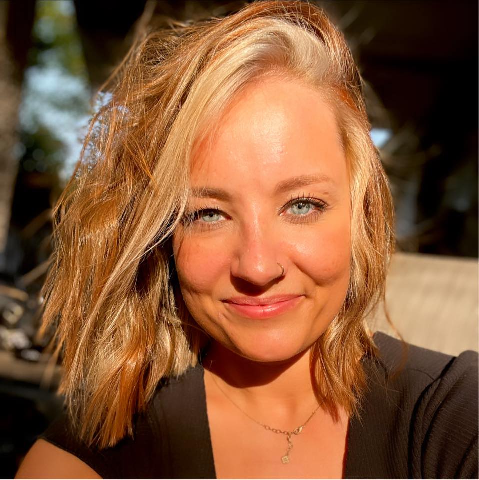 About Carly Walker Ginger Bloom